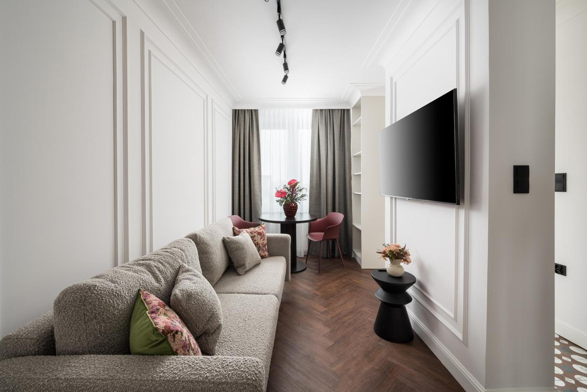 City Centre Deluxe Apartment วอร์ซอ ภายนอก รูปภาพ