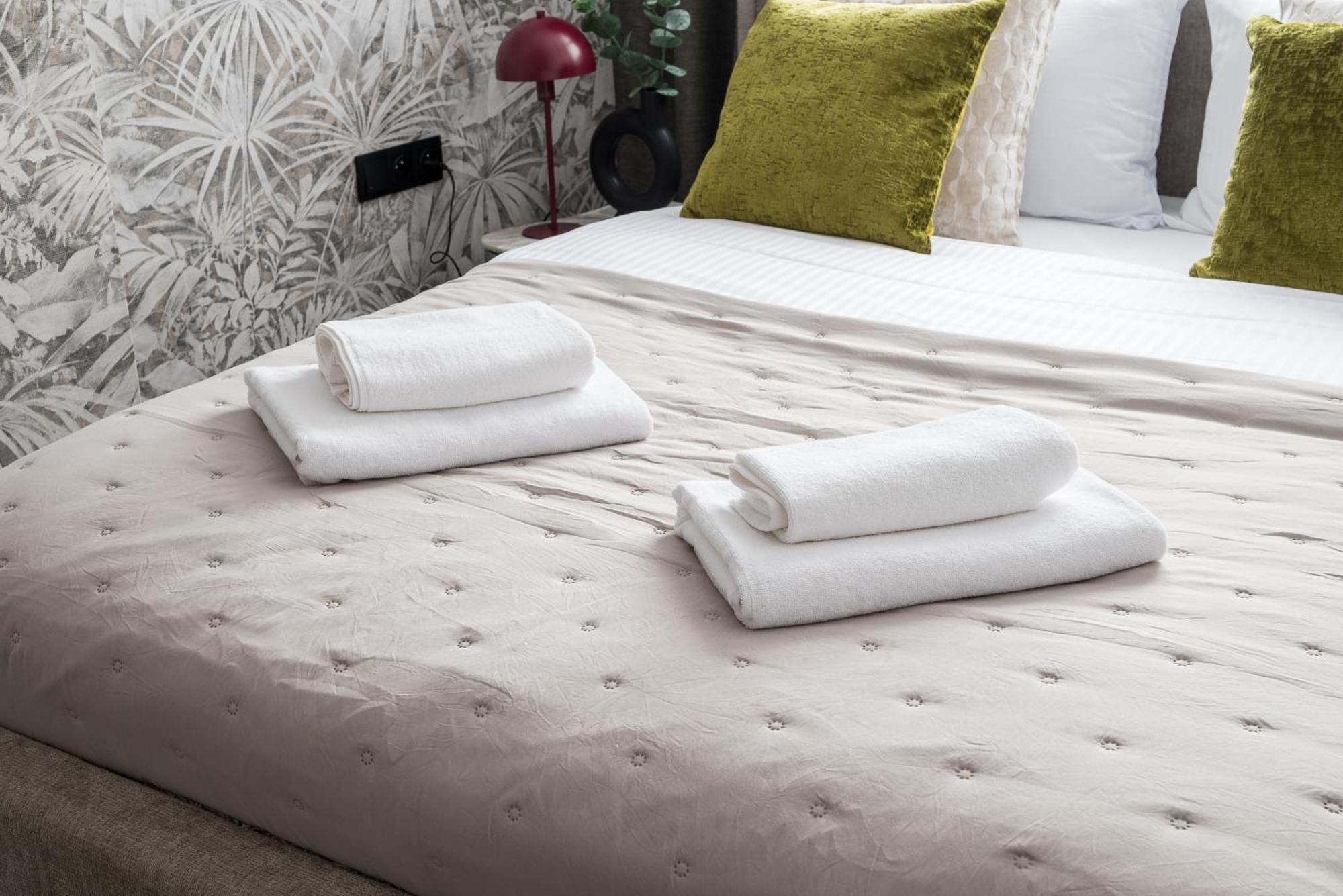 City Centre Deluxe Apartment วอร์ซอ ภายนอก รูปภาพ
